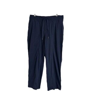 Lululemon 2025 Dance Studio Mid-Rise Pant 25” * Short Size 10 True Navy EUC